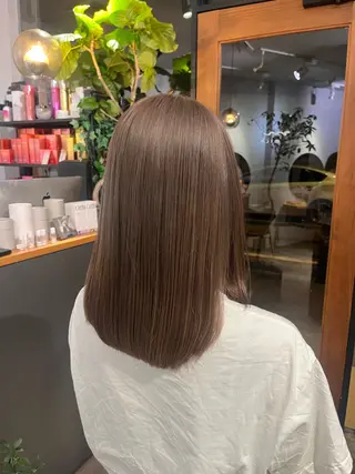 セミロング カラー 友 美海のヘアスタイル
