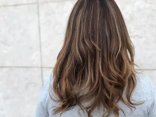 カラー カラーリスト菅澤 岳のヘアスタイル