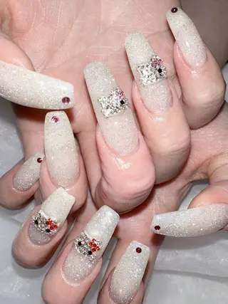 ネイル うにゃねいる🌷 Mayaのネイルデザイン