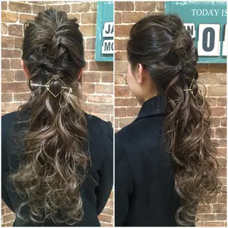 ロング カラー ヘアアレンジ 松本 明日可のヘアスタイル