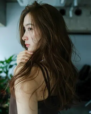 セミロング 瀬原 千夏のヘアスタイル