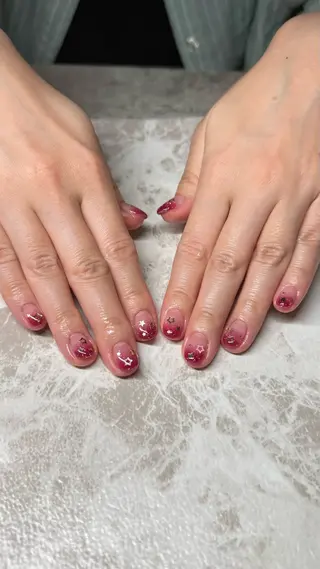 ネイル Ron's 成田のネイルデザイン