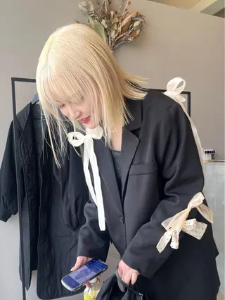 ショート カラー niil所属・REINA /niil/女性限定のヘアスタイル