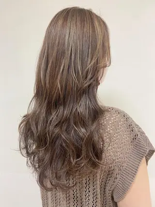 ロング カラー 【カラーリスト】 Likka.のヘアスタイル