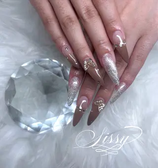 ネイル nailsalon sissy所属・sissy suzukaのネイルデザイン