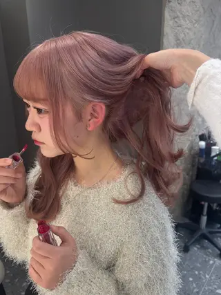 ロング 🫧 栄ハイトーン Yasuyo🫧のヘアスタイル