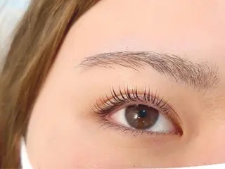 パーマ Fiara 研修所💐のマツエク・マツパデザイン