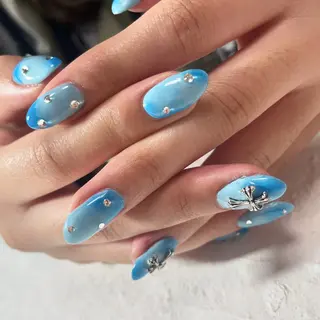 ネイル nail.gorin所属・吉村 優子のネイルデザイン