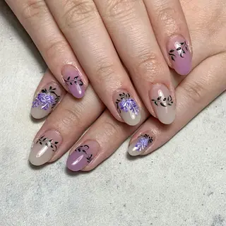 ネイル atelier　FIORITURA所属・FIORITURA aiのネイルデザイン