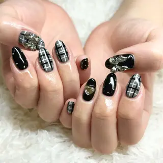 ネイル 鈴木 華乃のネイルデザイン