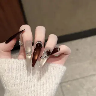 ネイル 鈴木 彩星のネイルデザイン