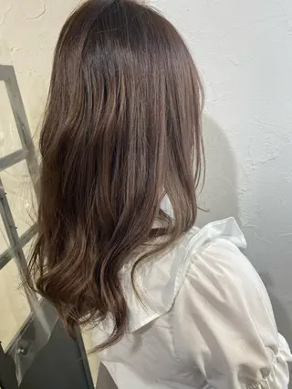 ロング カラー La  SHE's 天王寺店所属・マルヤマ リナのマツエク・マツパデザイン