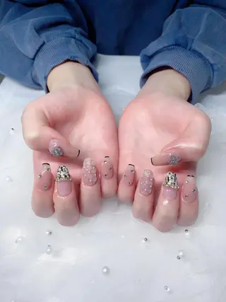 ネイル u1salon所属・ゆい ユイのネイルデザイン