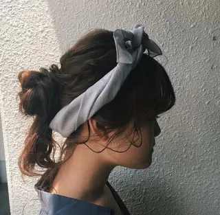 ヘアアレンジ 🩵盛れる韓国ヘア 🩵うるつやカラーのヘアスタイル