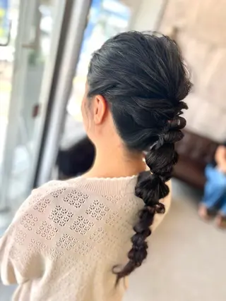 ロング ヘアアレンジ Style Tのヘアスタイル