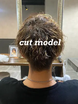 パーマ メンズ 黒木 栞のヘアスタイル