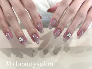 ネイル M+  Beauty Salonのネイルデザイン