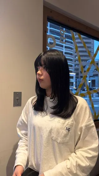ミディアム 透明感カラー/似合 わせカットみく🩶のヘアスタイル