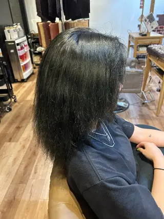 ミディアム 巽 愛夏のヘアスタイル