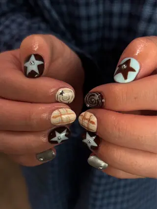 ネイル iona/ハイトーン /ネイルのネイルデザイン