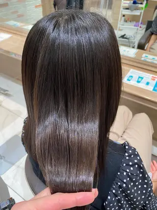 セミロング 🔸縮毛矯正/髪質 改善カラー石崎🔸のヘアスタイル