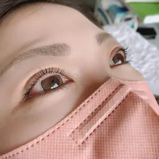 パーマ マツエク・マツパ アイブロウ 神山 ビューティー・アイのマツエク・マツパデザイン