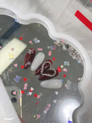 ネイル MoMoA Nail ネイル長さ出し専門店のネイルデザイン