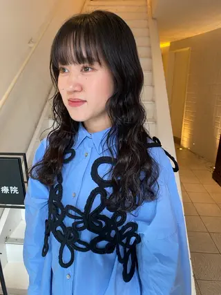 ロング みやけ ひなのヘアスタイル