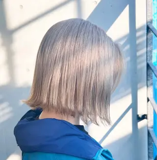 セミロング カラー 似合わせハイトーン 👾はちすのヘアスタイル