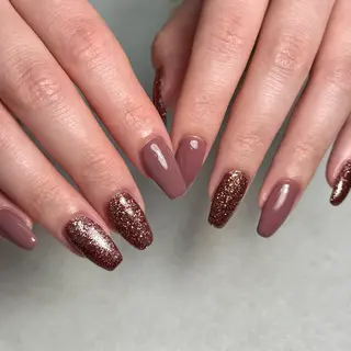 ネイル 🐈‍⬛ Minamiのネイルデザイン