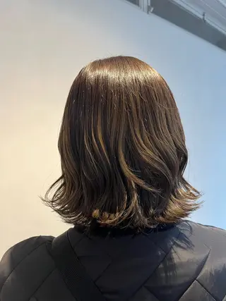 ショート カラー 艶髪ブリーチ/レイヤ ー/竹本幸希のヘアスタイル