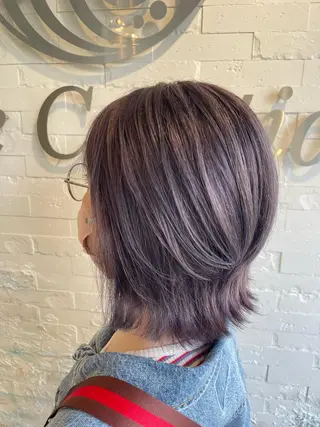 ショート ハイトーン ／ レイヤー/吉田陸斗のヘアスタイル