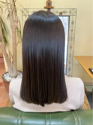 セミロング カラー 石井 佑樹のヘアスタイル