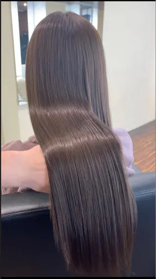 ミディアム カラー 髪質改善サロン 心斎橋ARCHEのヘアスタイル