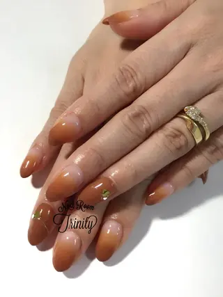 ネイル Trinity staffのネイルデザイン