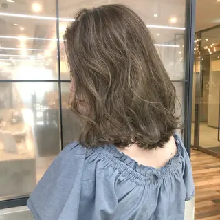 ミディアム カラー 高松 沙耶のヘアスタイル