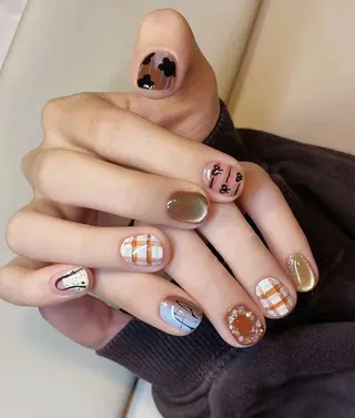 ネイル VIVIAN エイのネイルデザイン