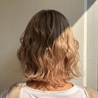 ショート ヘアアレンジ レイヤー/ハイトーン 🫧‪Erikaのヘアスタイル