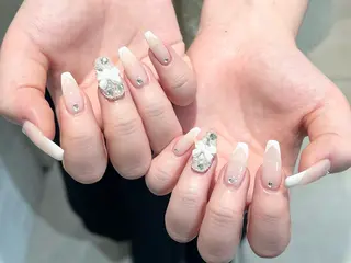 ネイル 金田 純香のネイルデザイン