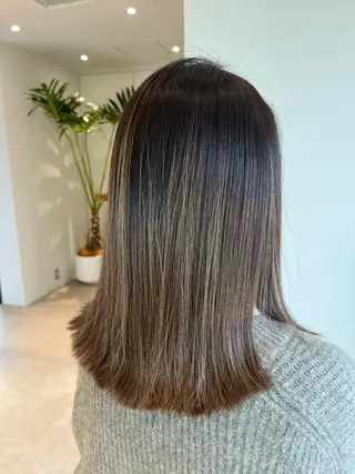 セミロング カラー 岐阜駅/問屋町/玉宮 ショート/KAZÜのヘアスタイル