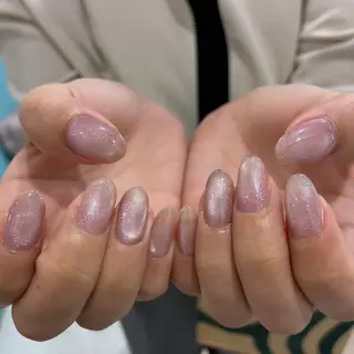 ネイル 13日3980円‼️ マグもデザインも◎のネイルデザイン