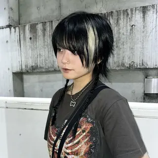 ショート カラー ハイトーン/ウルフ /エクステ/ましろのヘアスタイル