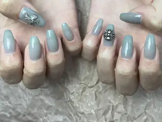 ネイル ToliyDeliy ネイルサロンのネイルデザイン