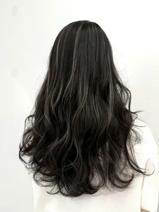 ロング カラー 【公式】amble luxe池袋東口🩷のヘアスタイル
