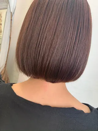 ミディアム カラー fio マナミのヘアスタイル