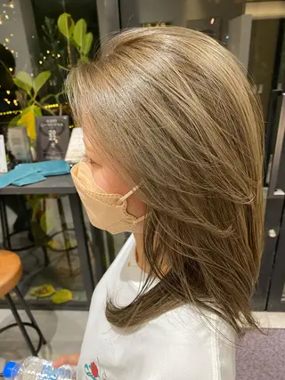 ミディアム i.osaka所属・たつ/レイヤーカット 顔周り/髪質改善のヘアスタイル