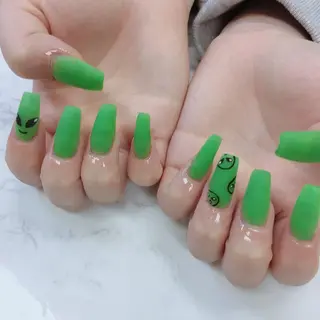 ミディアム JNA認定講師🌸 RIEのネイルデザイン