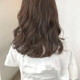 セミロング カラー 榎園 由美のヘアスタイル