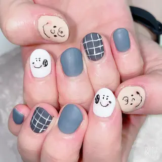 ネイル The Best Beauty受付担当のヘアスタイル