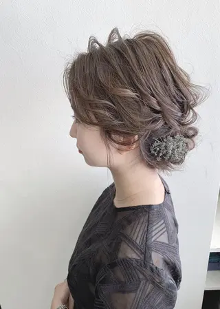 ヘアアレンジ HAIR MAKE Riza所属・谷口 弥生のヘアスタイル